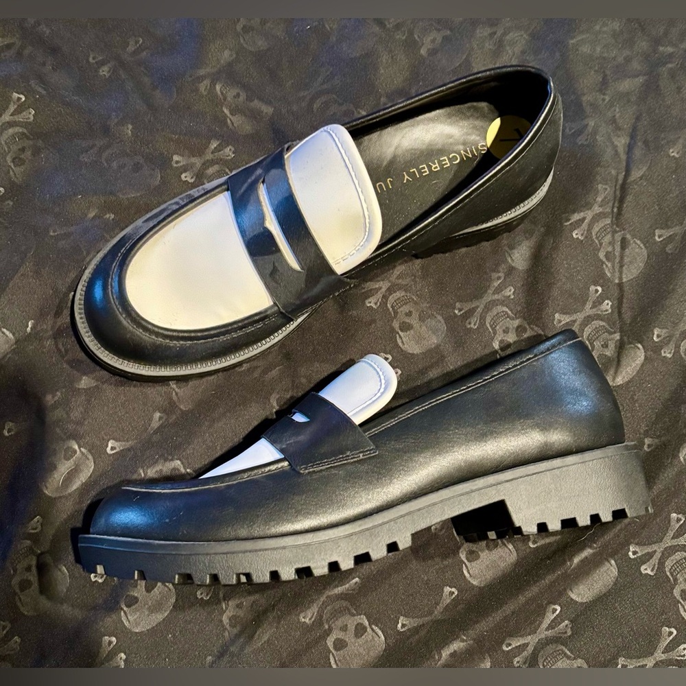 Sincerely Jules Loafers Size 7 - Picture 4 of 5
